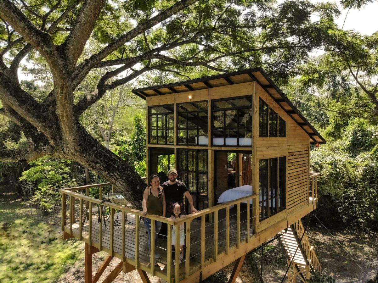 Вілла Casa En El Arbol Utica Екстер'єр фото